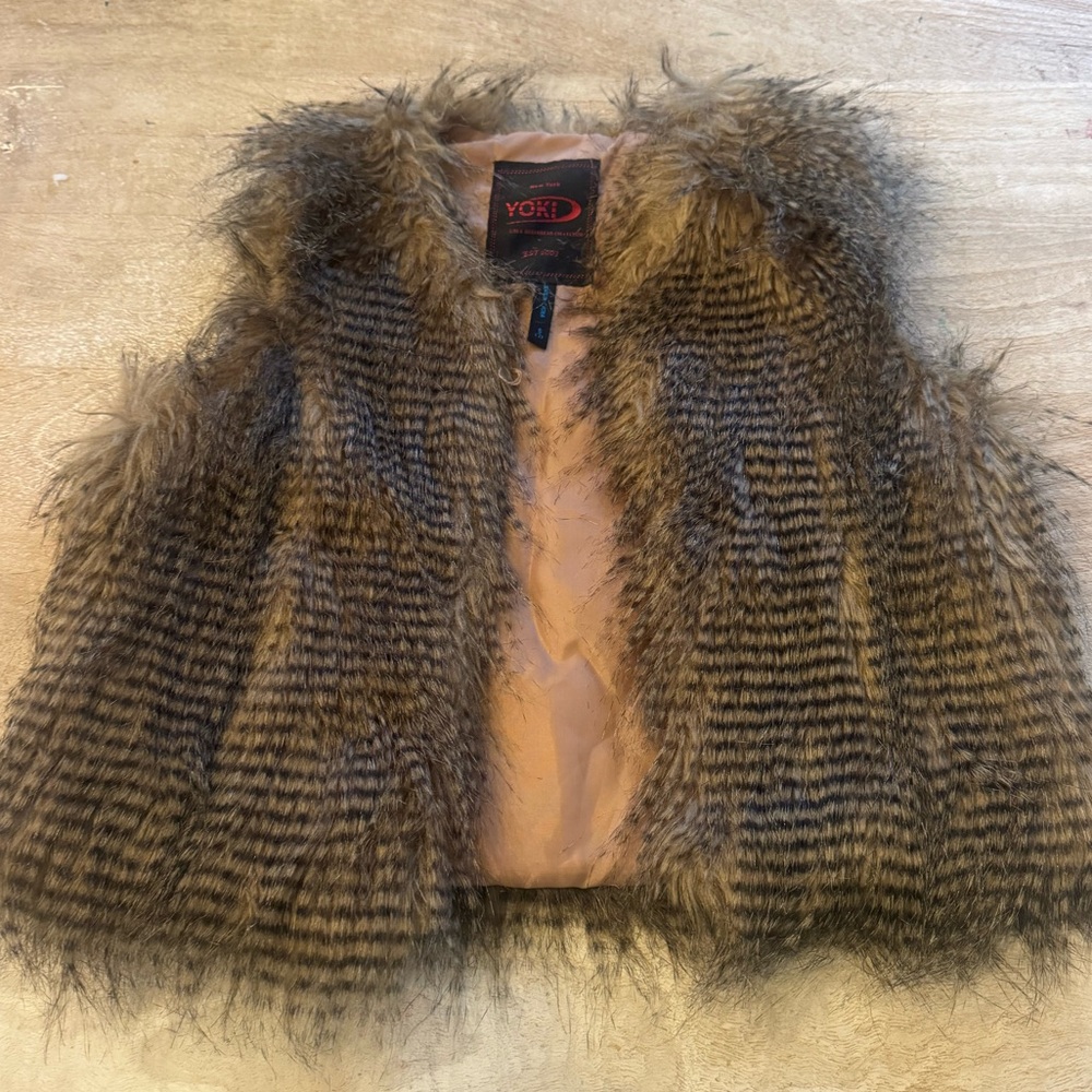 Yoki Brown Faux Fur Vest